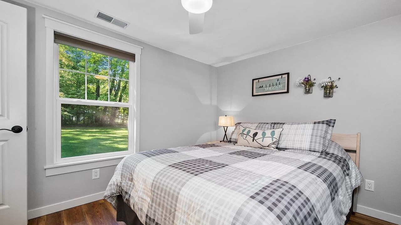 Photo of Bedroom in Baldwin