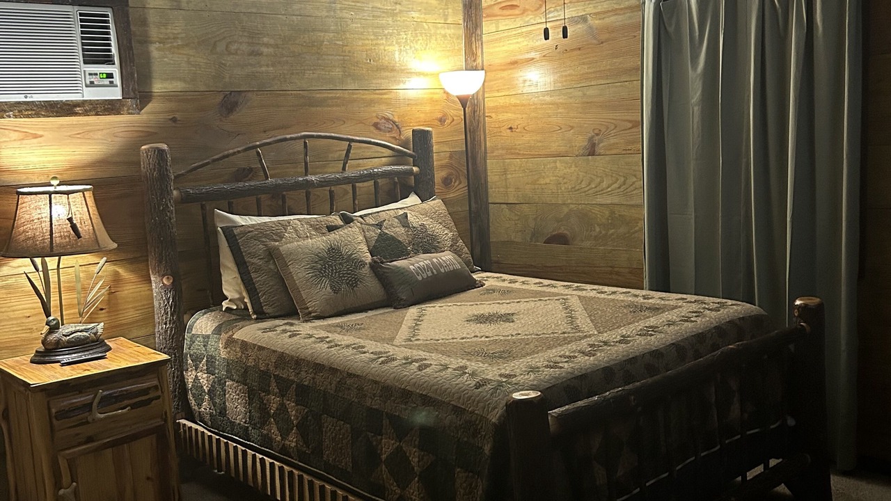 Photo of Bedroom in Lockesburg