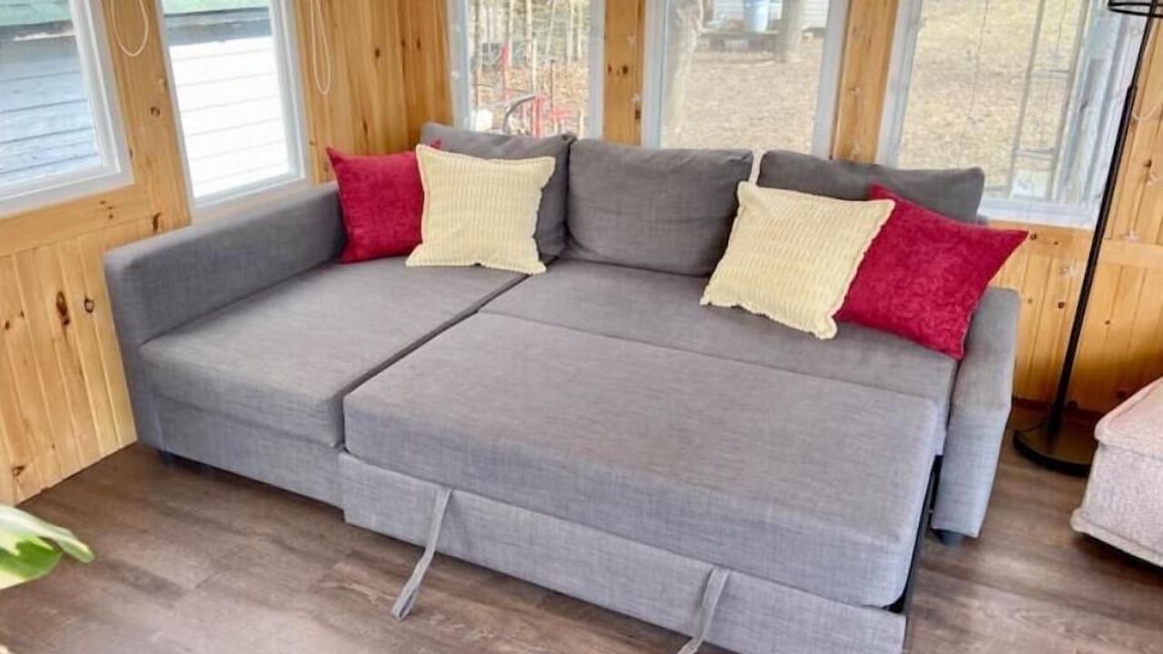 Photo of Livingroom in Greenbank