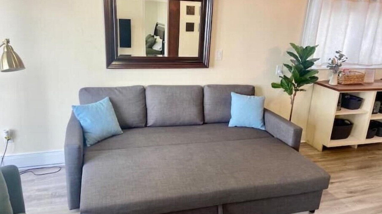 Photo of Livingroom in Scugog