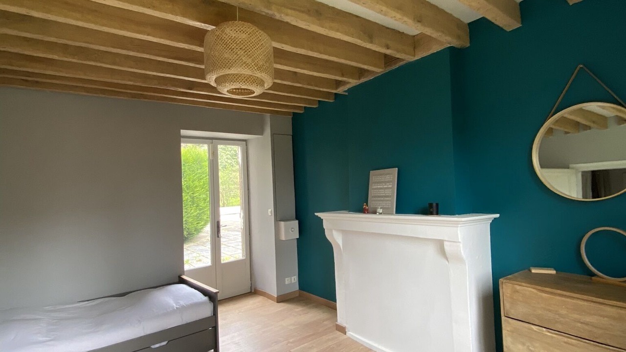 Photo of Bedroom in Montjavoult