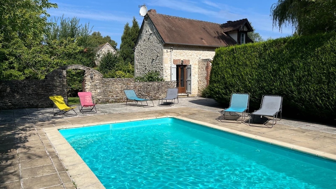 Photo of Outdoor in Montjavoult