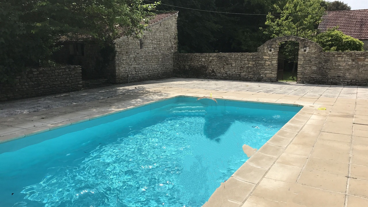 Photo of Outdoor in Montjavoult