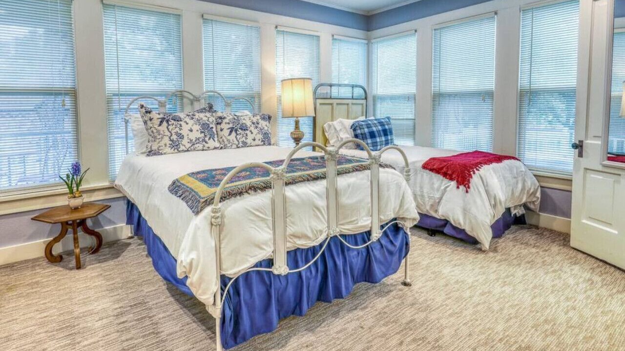 Photo of Bedroom in La Grange