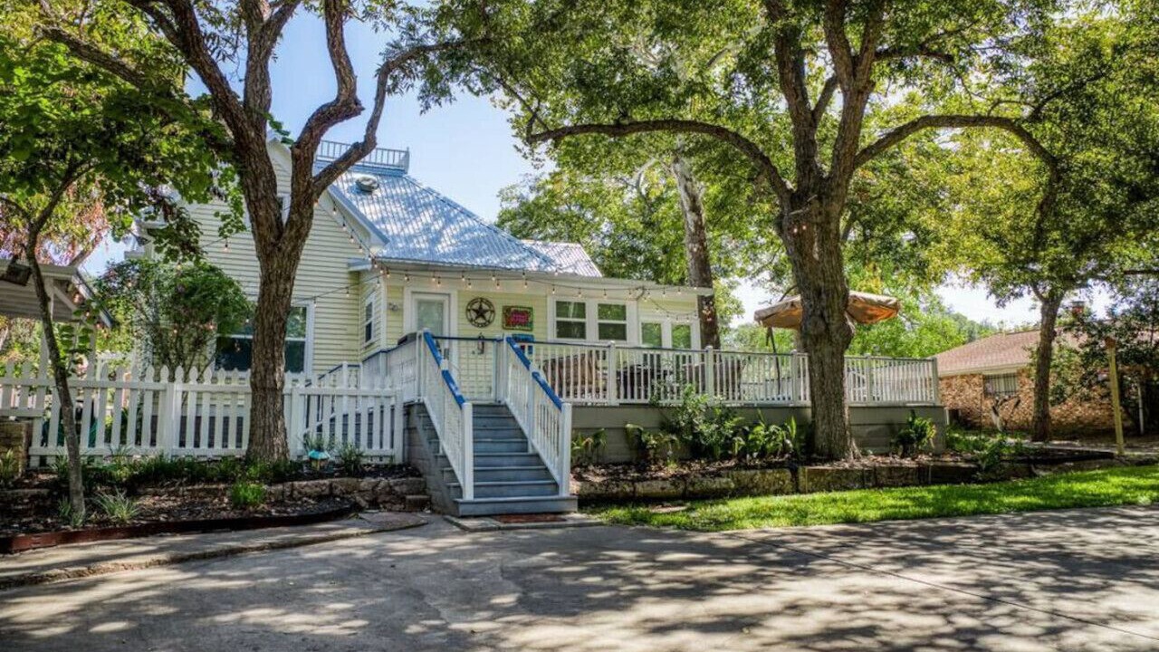 Photo of Outdoor in La Grange