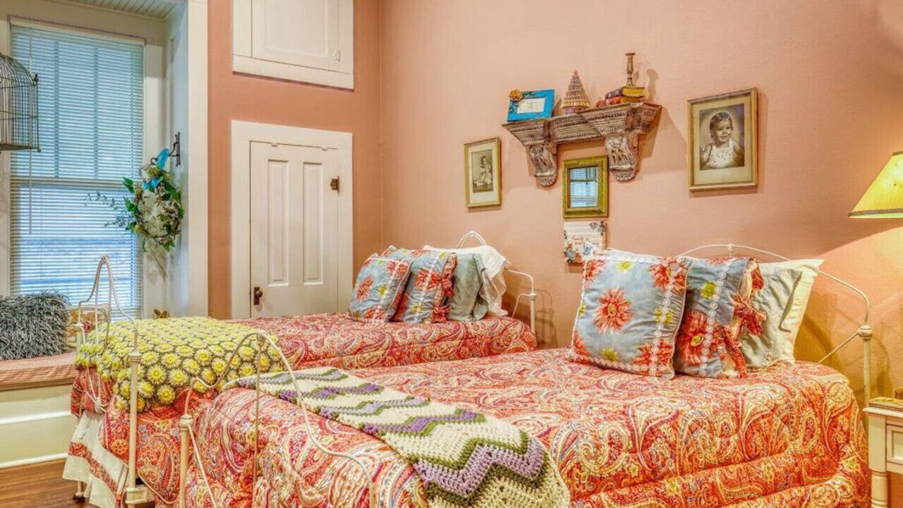 Photo of Bedroom in La Grange