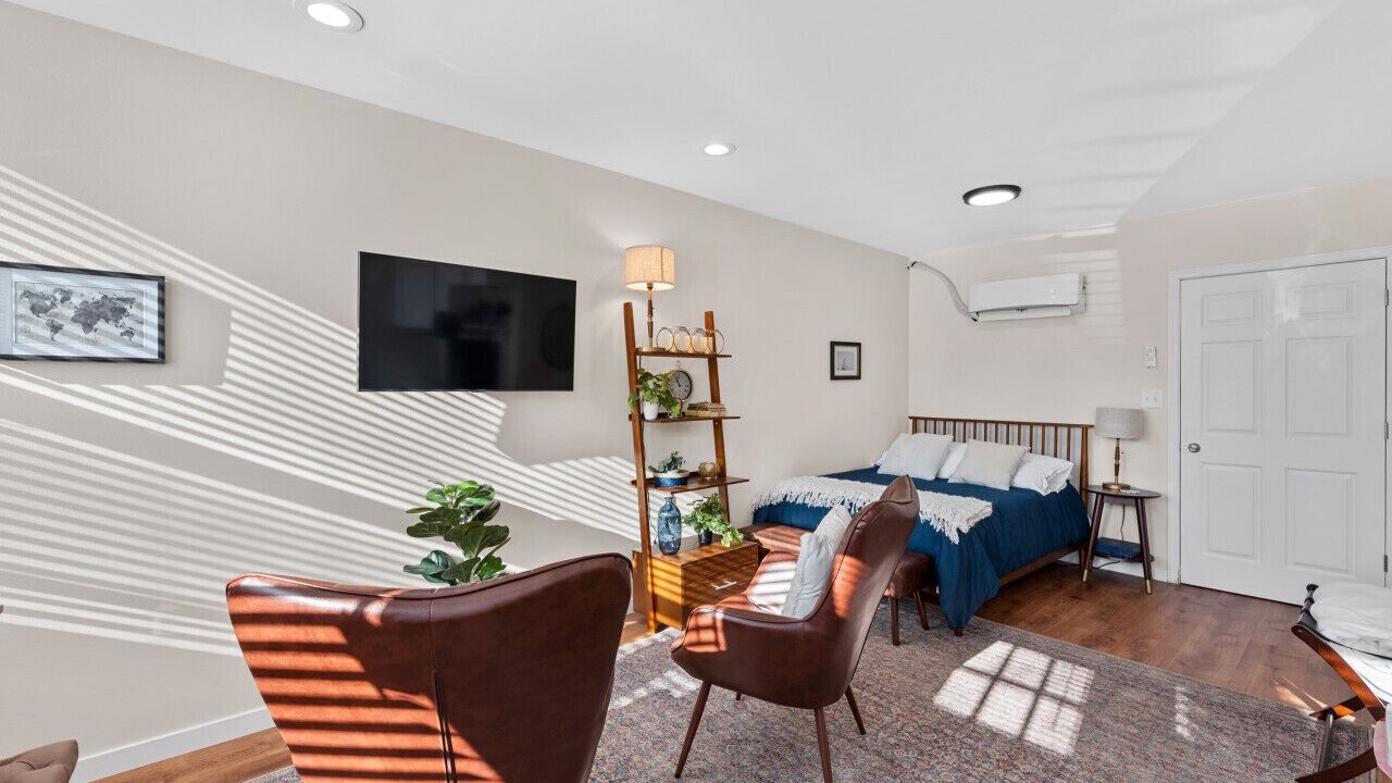 Photo of Bedroom in Fifth Ward