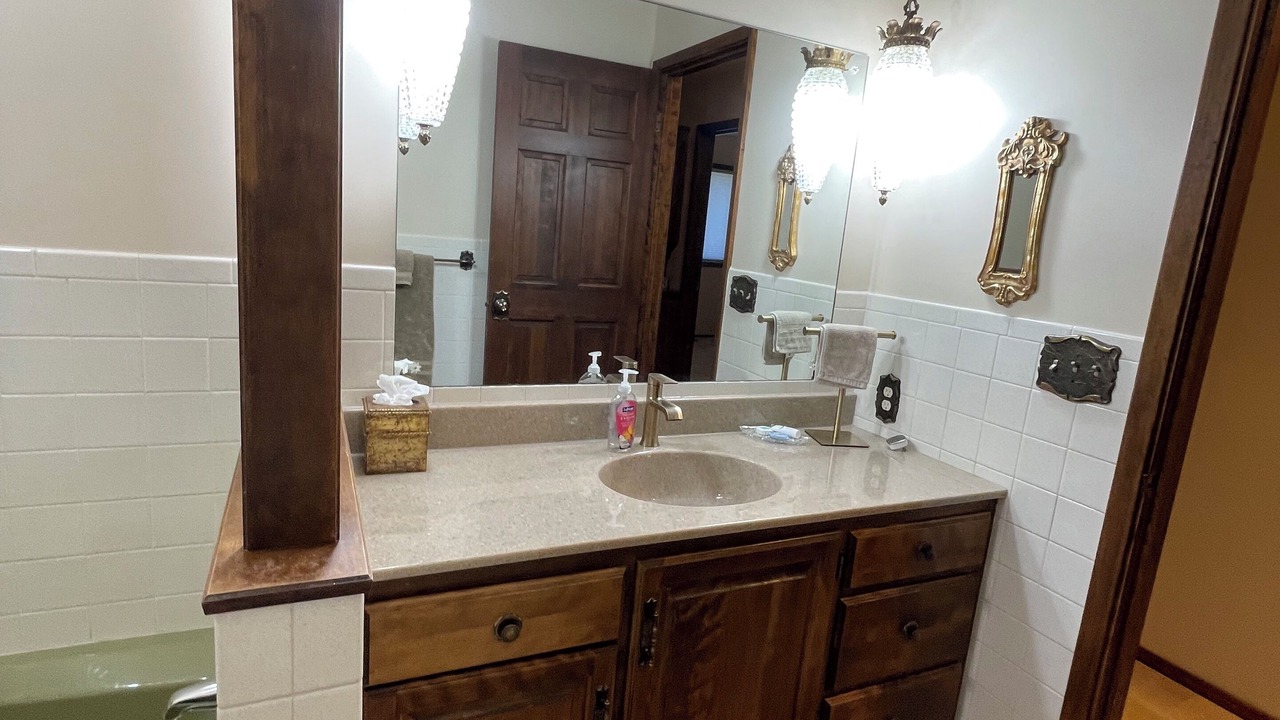 Photo of Bathroom in Hutchinson