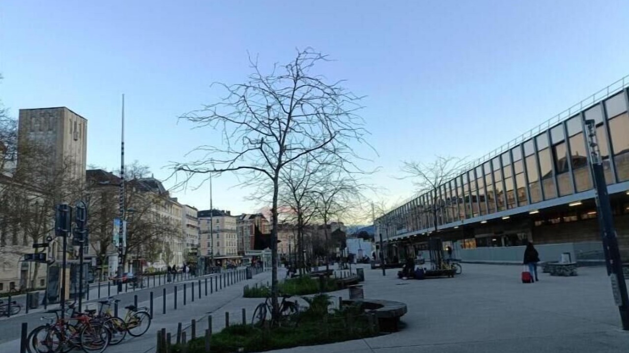 Photo of Others in Secteur 1