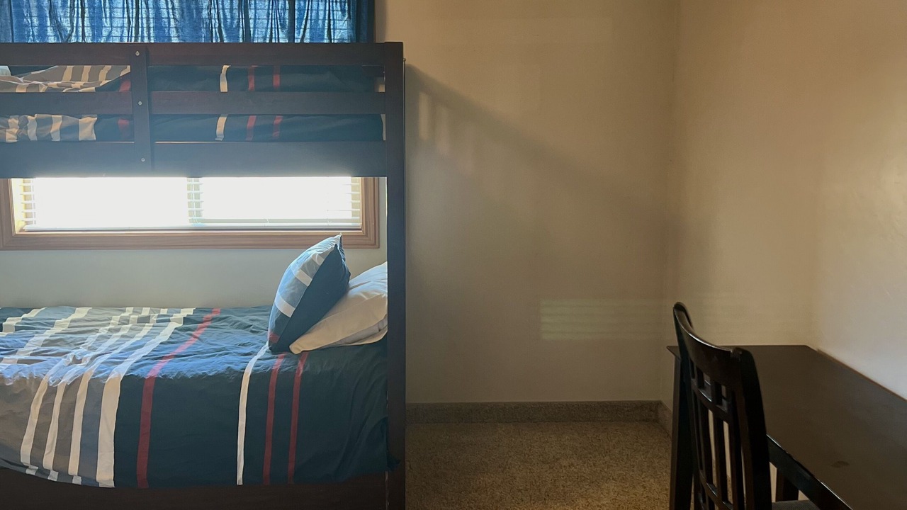 Photo of Bedroom in Lapoint