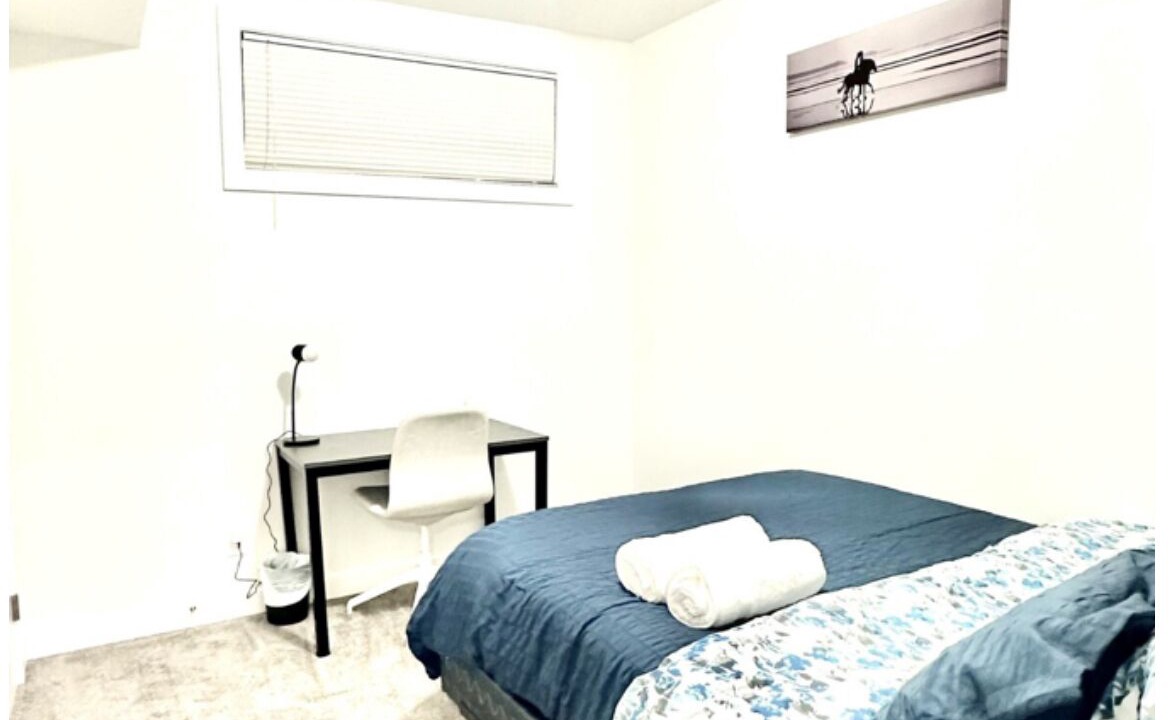 Photo of Bedroom in Evanston