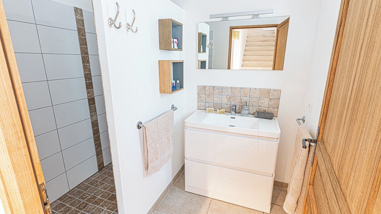 Photo of Bathroom in Issirac