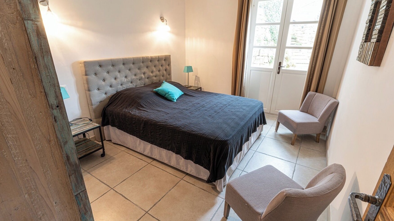 Photo of Bedroom in Issirac
