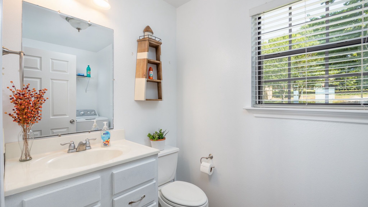 Photo of Bathroom in Flint