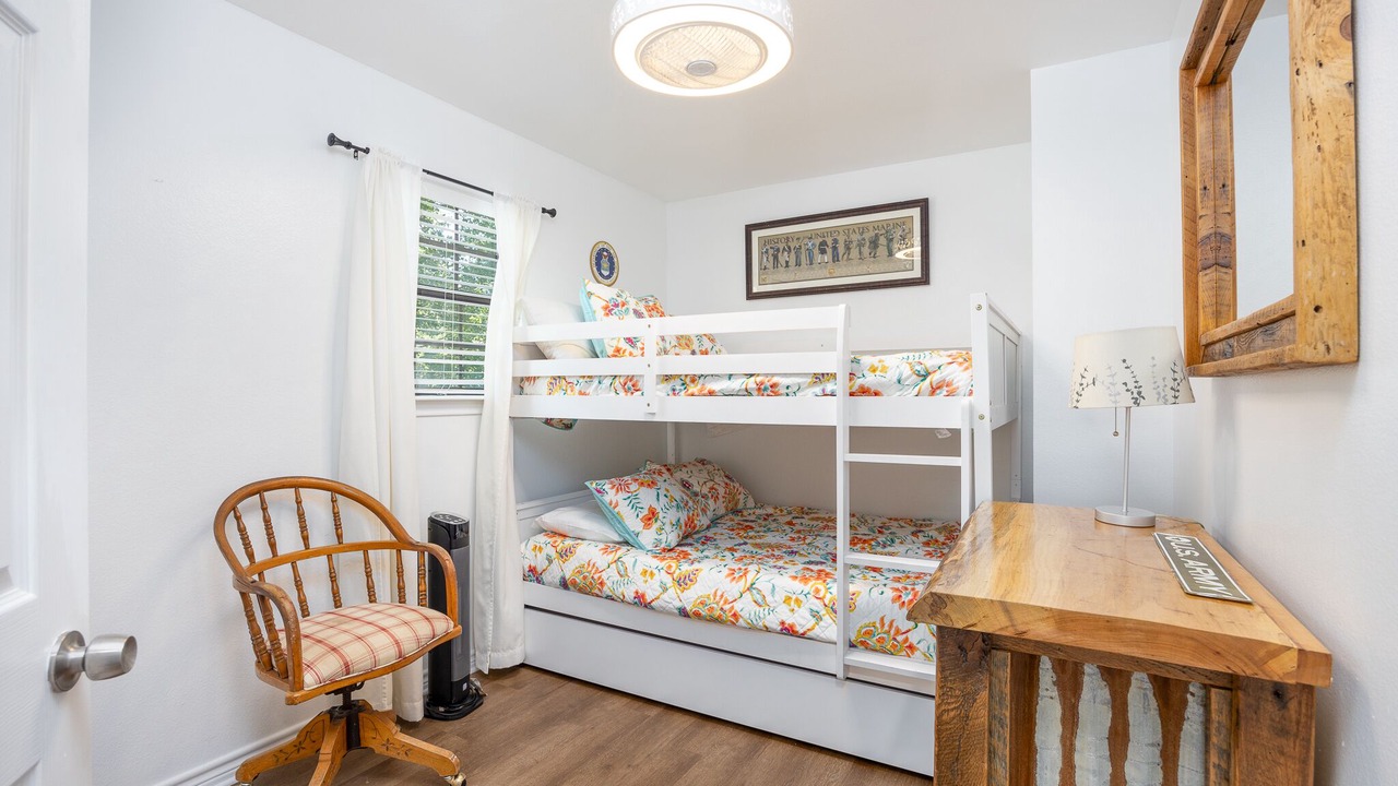 Photo of Bedroom in Flint
