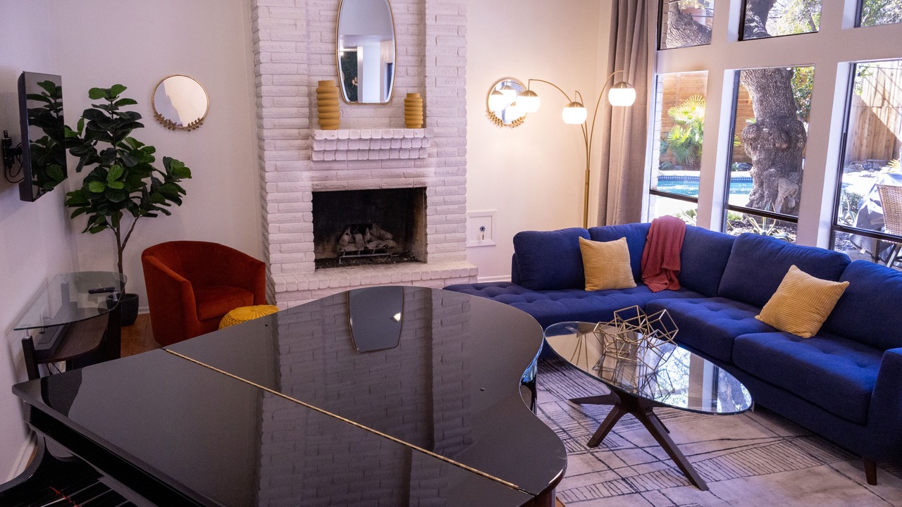 Photo of Livingroom in North San Antonio - SAT