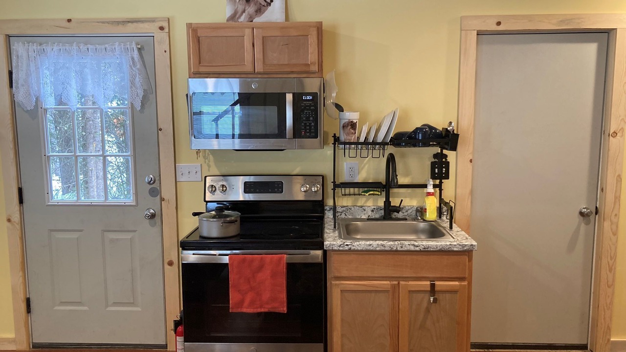 Photo of Kitchen in Cooke City-Silver Gate