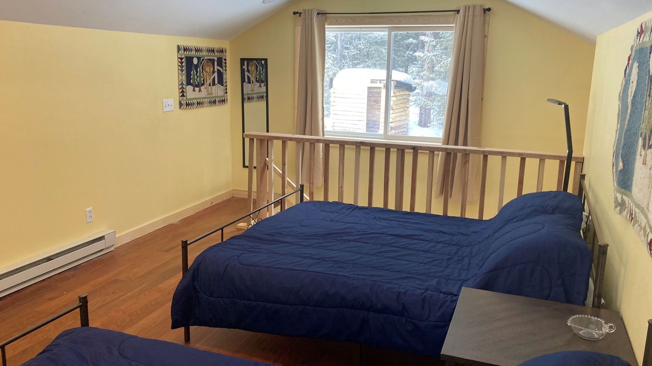 Photo of Bedroom in Cooke City-Silver Gate