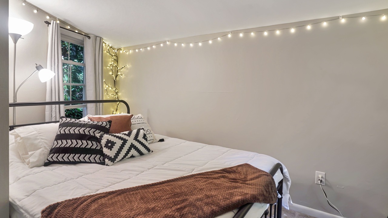 Photo of Bedroom in Mill Ridge
