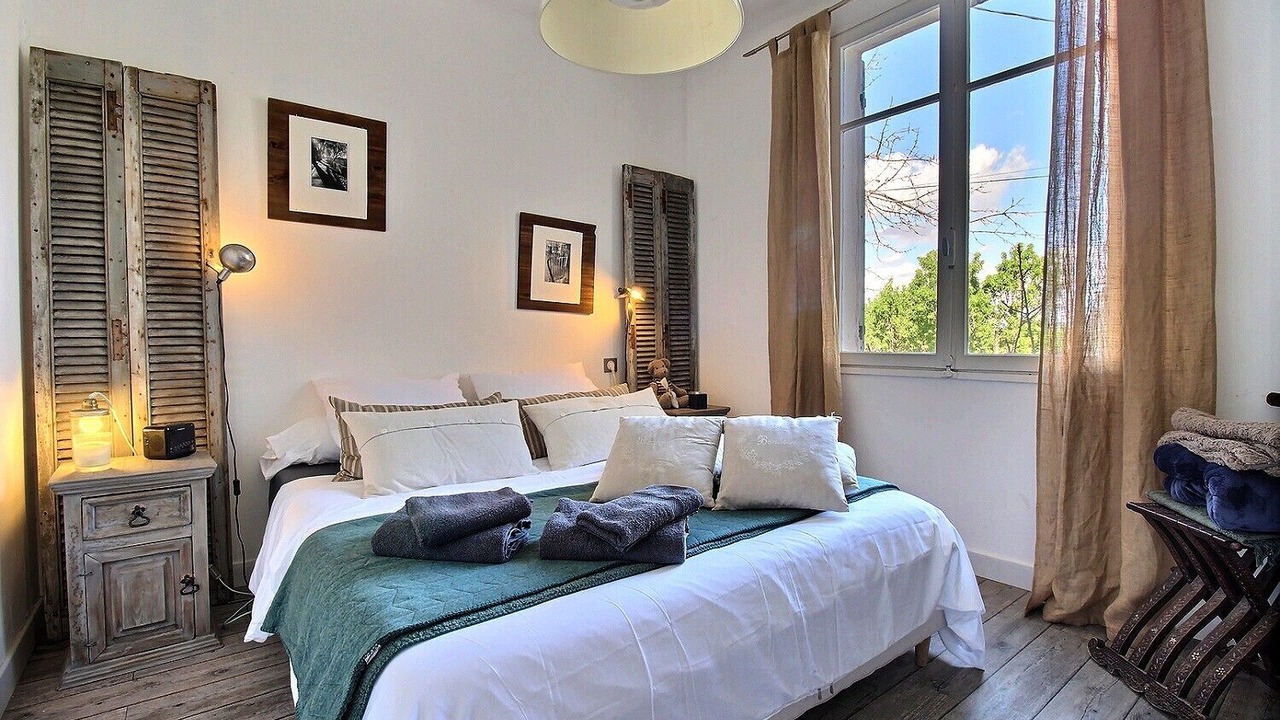 Photo of Others in Lacoste