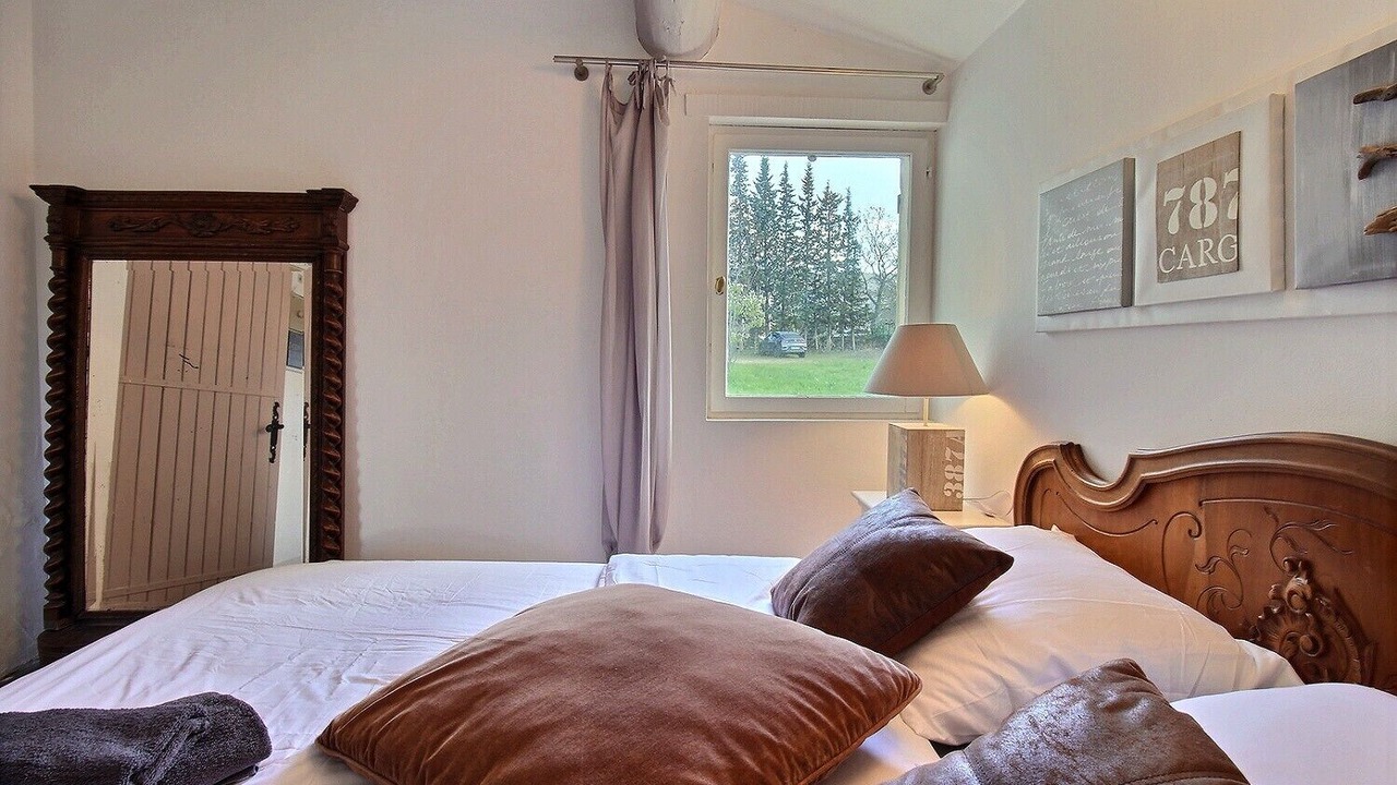 Photo of Livingroom in Lacoste