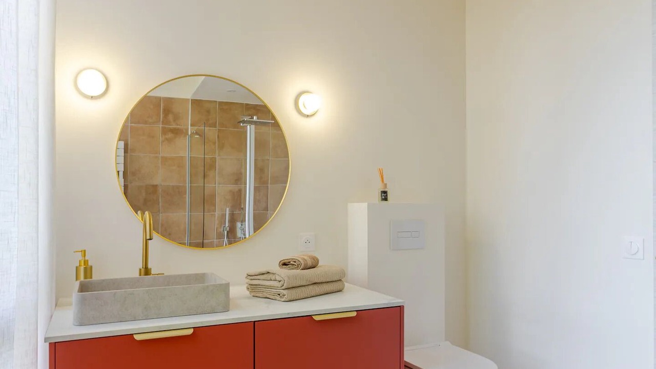 Photo of Bathroom in Saint-Sorlin-en-Bugey