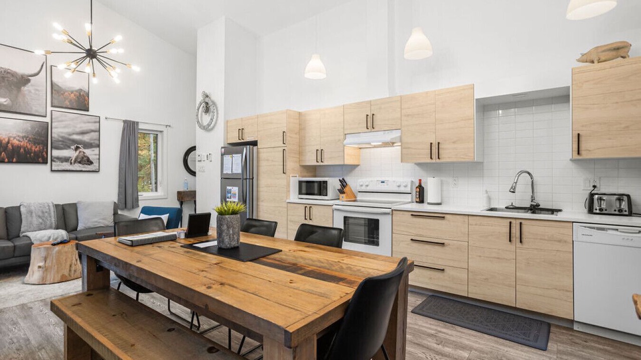 Photo of Kitchen in Sainte-Lucie-des-Laurentides