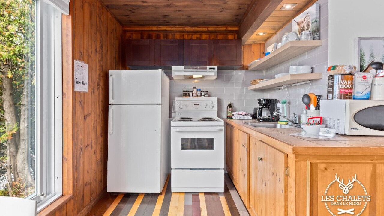 Photo of Kitchen in Sainte-Lucie-des-Laurentides