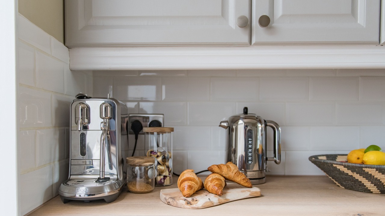 Photo of Others in Deal