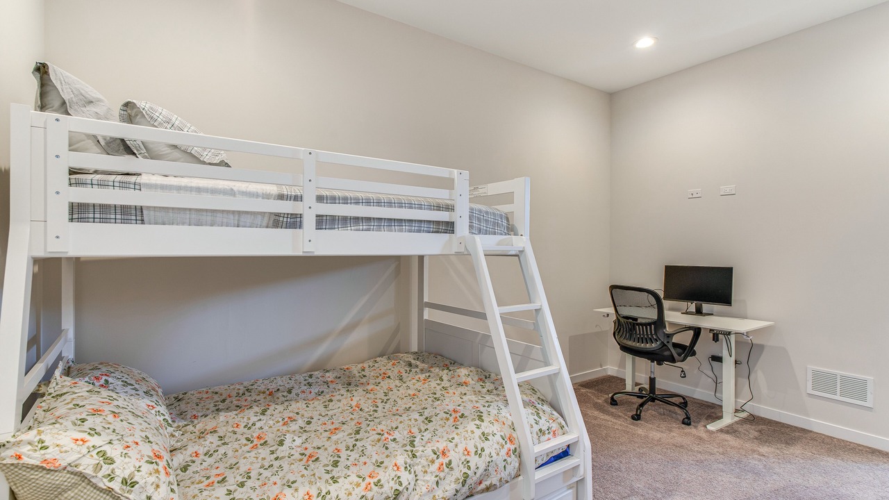 Photo of Bedroom in Washington Park