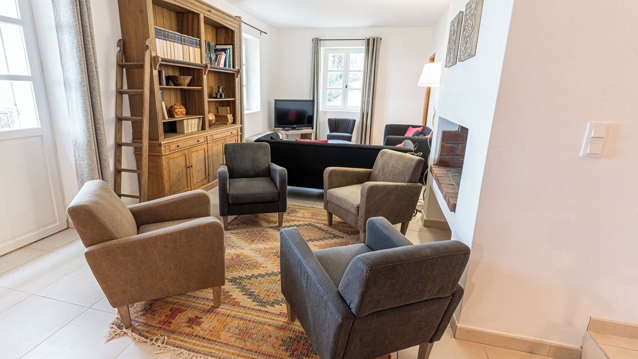 Photo of Livingroom in Issirac