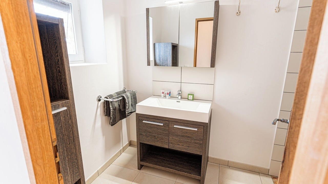Photo of Bathroom in Issirac