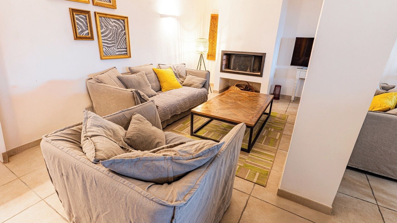 Photo of Livingroom in Issirac
