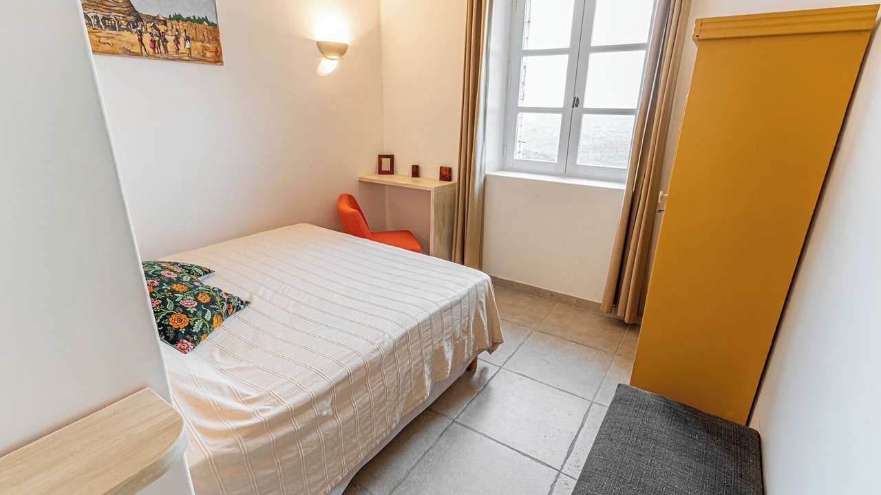 Photo of Bedroom in Issirac