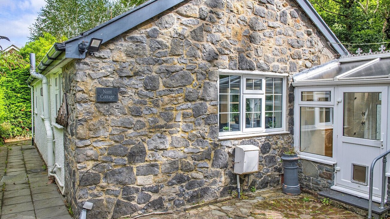 Photo of Outdoor in Rowen