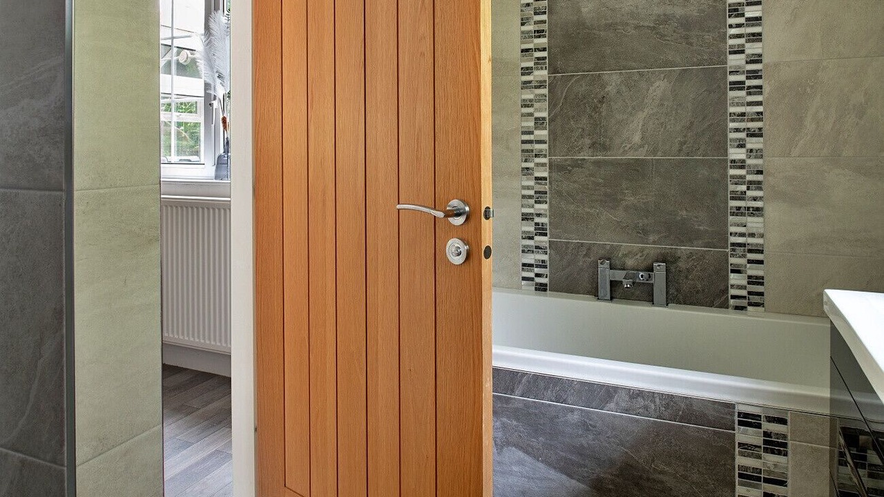 Photo of Bathroom in Rowen