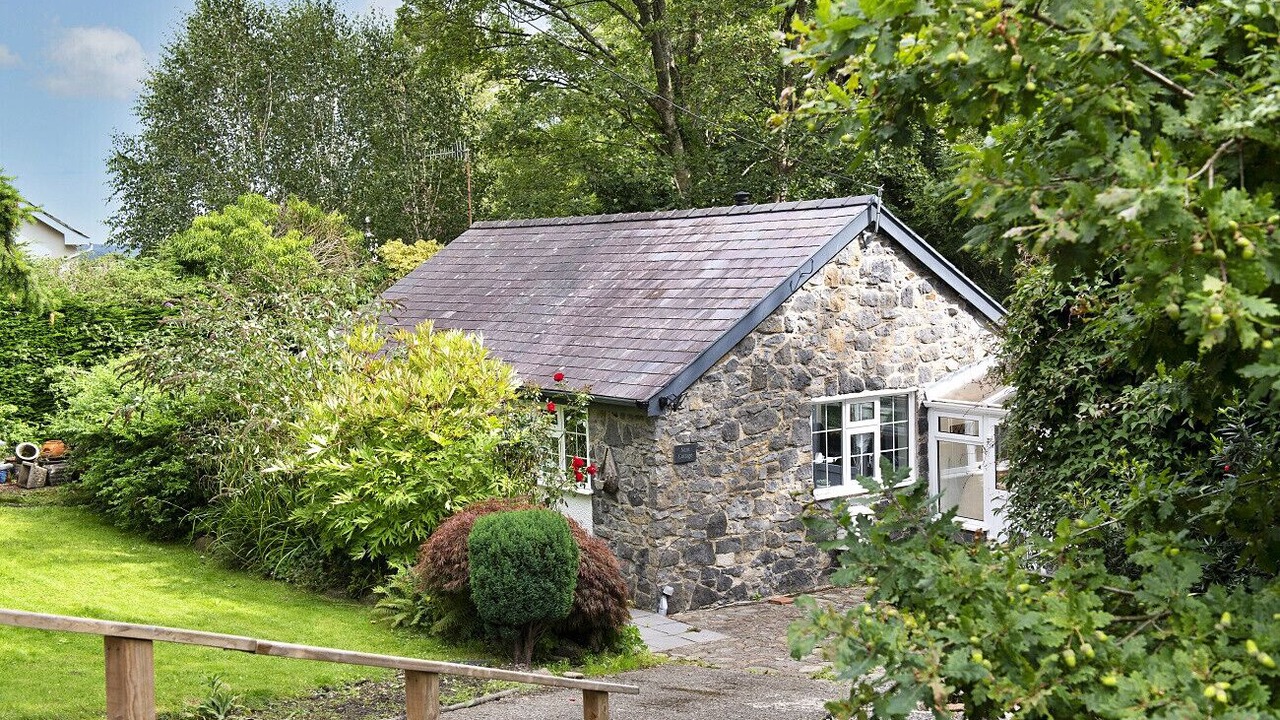 Photo of Outdoor in Rowen