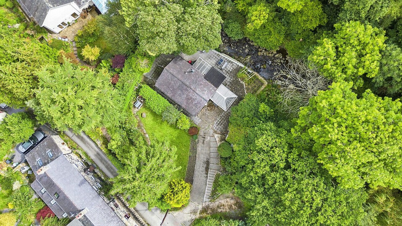 Photo of Outdoor in Rowen