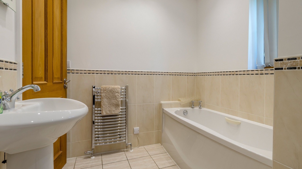 Photo of Bathroom in Llanafan