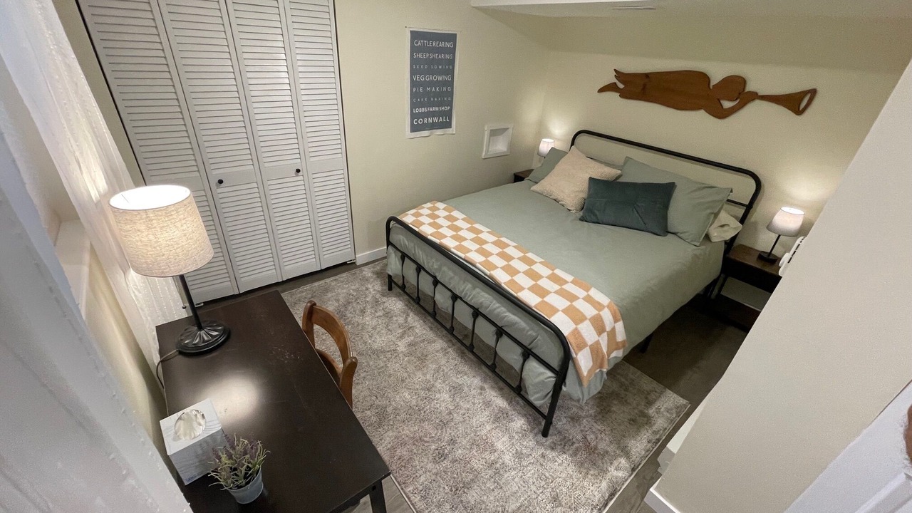 Photo of Bedroom in Sandy