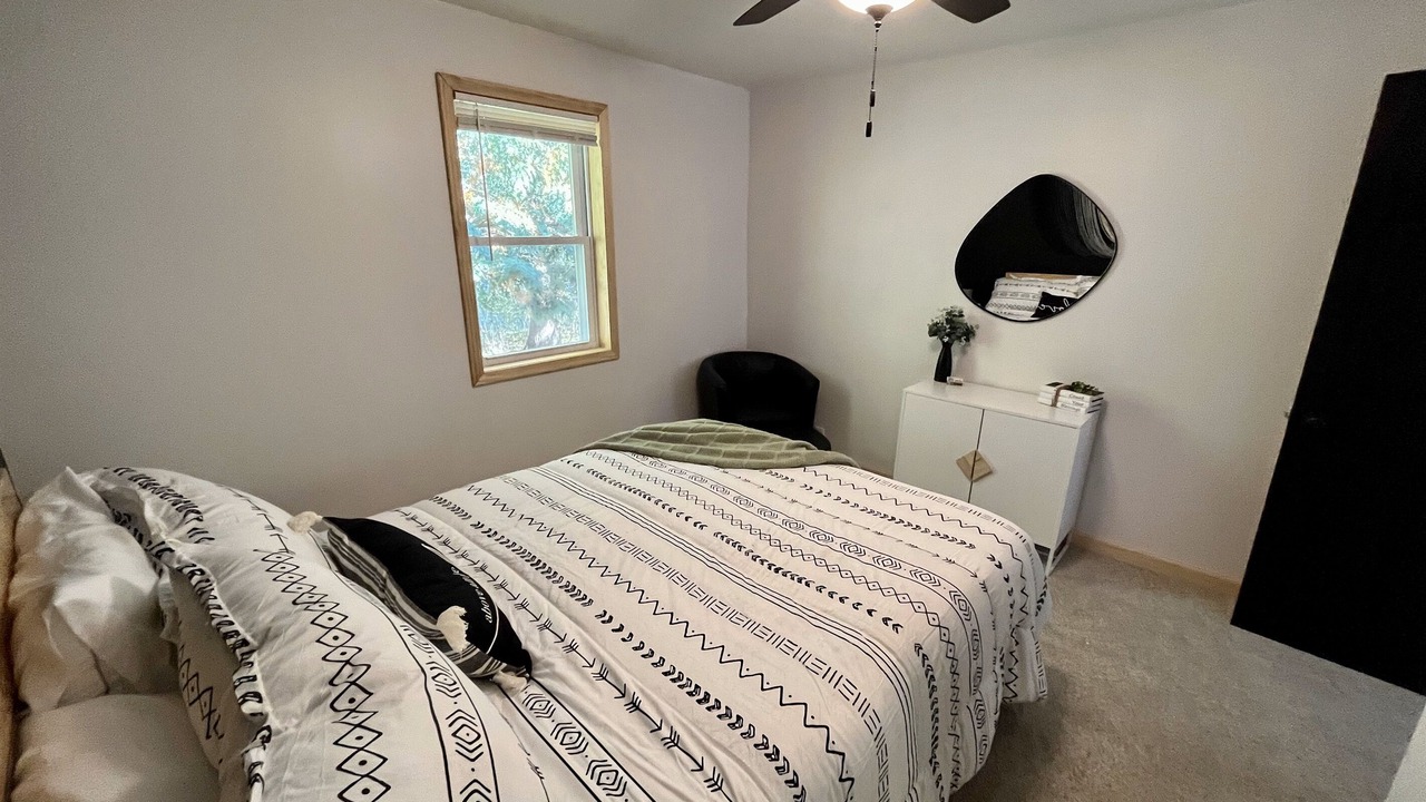 Photo of Bedroom in Sears