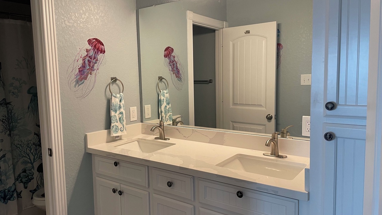 Photo of Bathroom in Surfside Beach