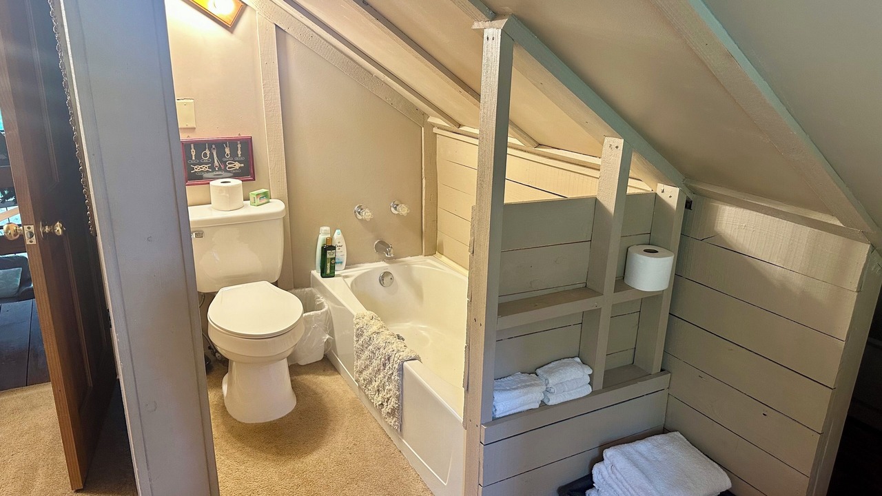 Photo of Bathroom in Nacogdoches