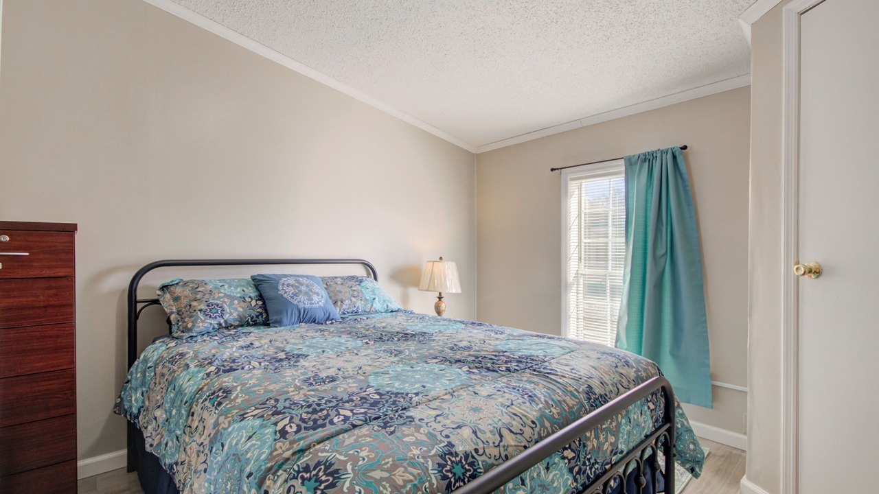 Photo of Bedroom in Muncie