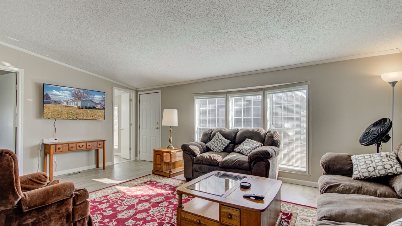 Photo of Livingroom in Muncie