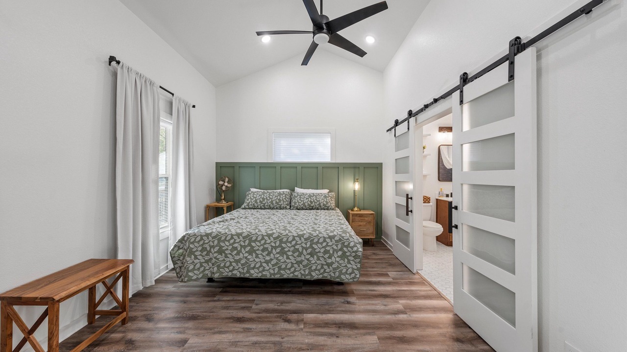 Photo of Bedroom in University