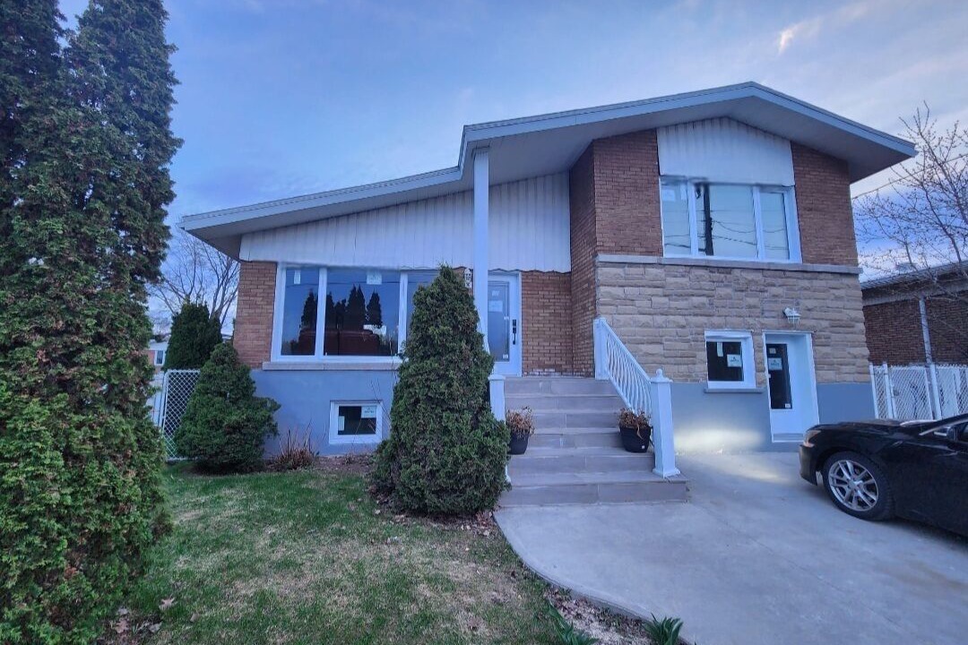 Photo of Outdoor in Laval