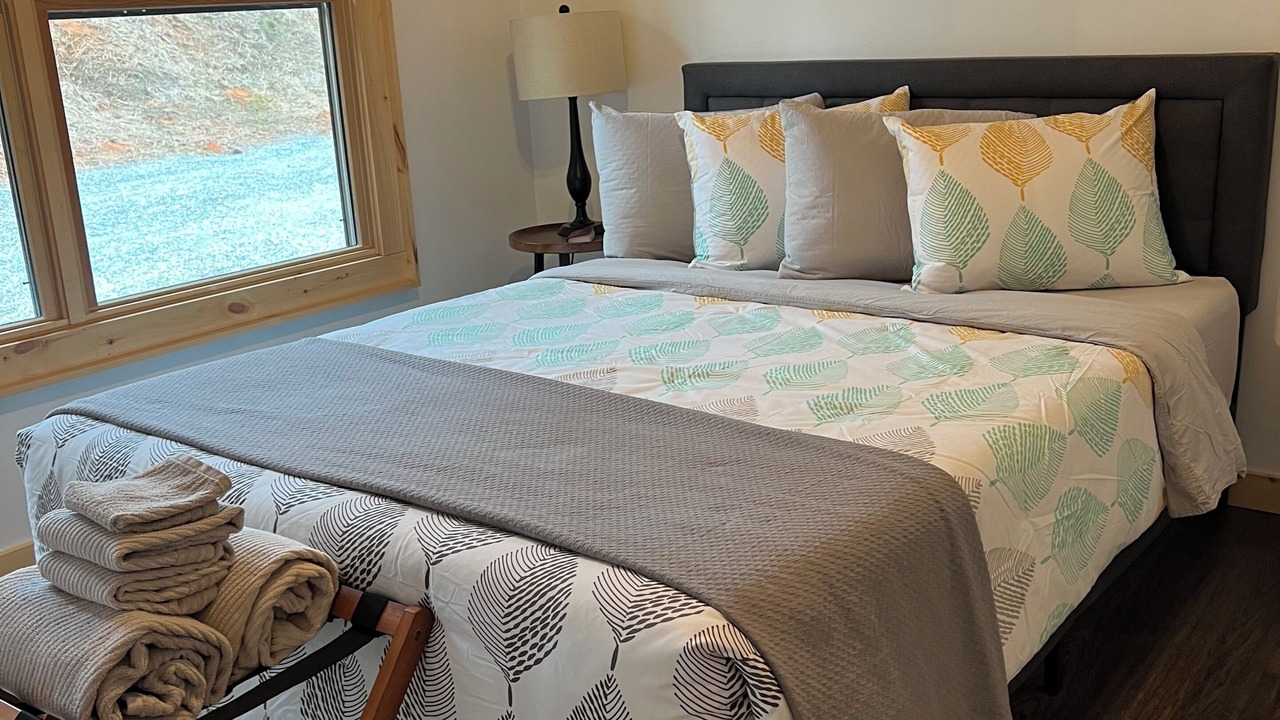 Photo of Bedroom in McCaysville