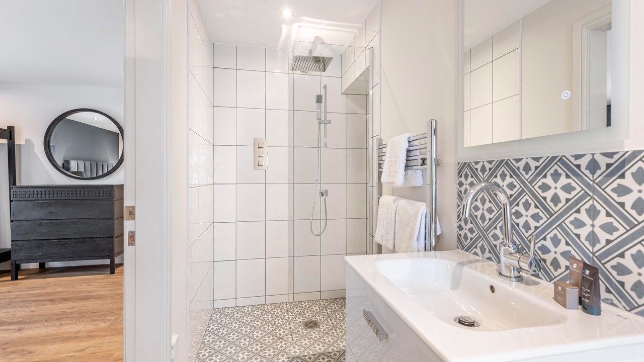 Photo of Others in Richmond