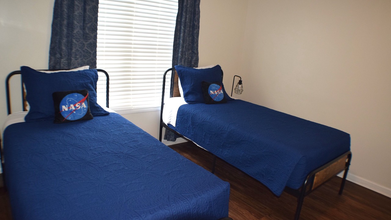 Photo of Bedroom in Normal